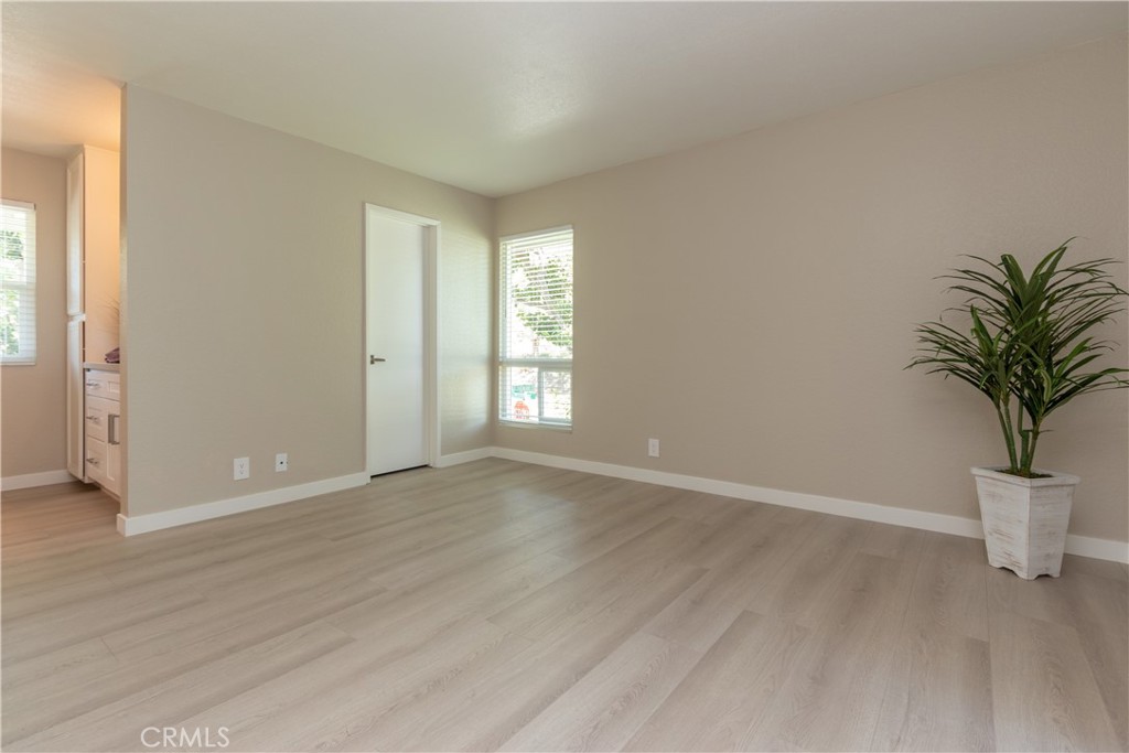 37 Clover Lane 273