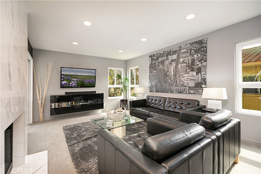 28 Corniche Drive G