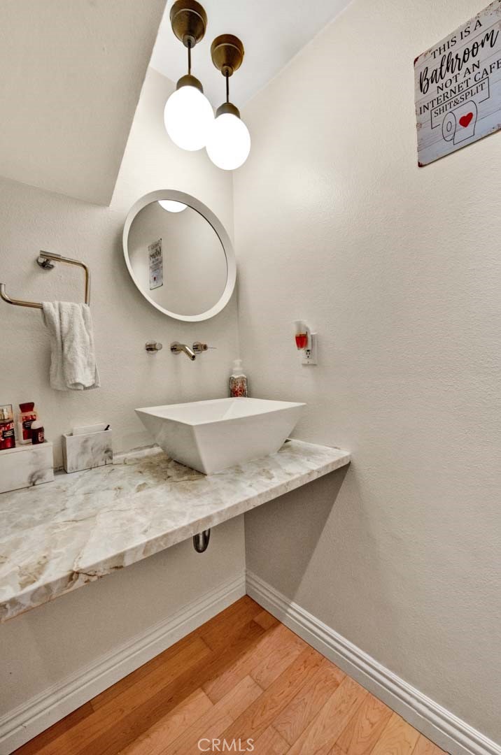 3037 Club House Circle