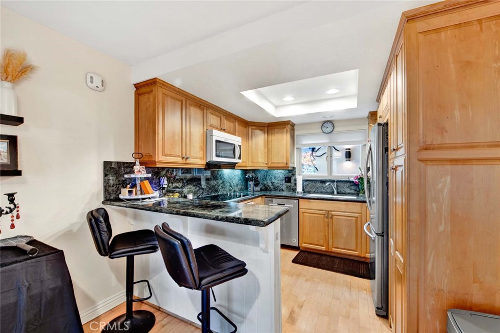 3037 Club House Circle