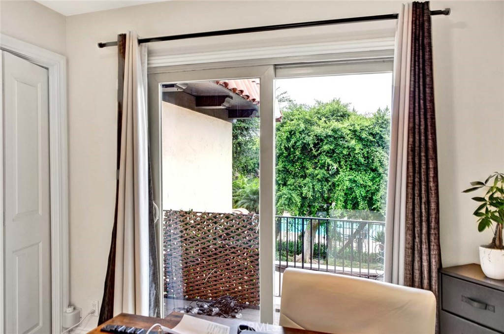 3037 Club House Circle