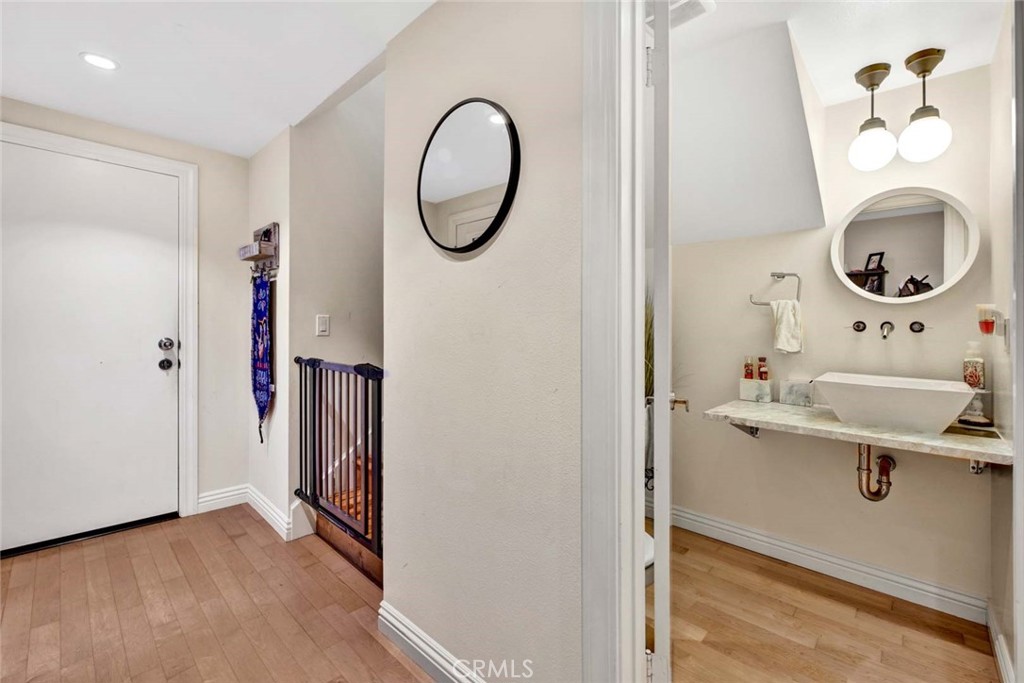 3037 Club House Circle