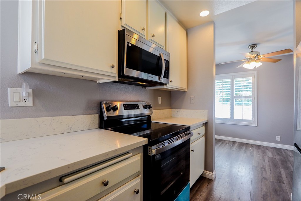 6962 Brightwood Lane 32