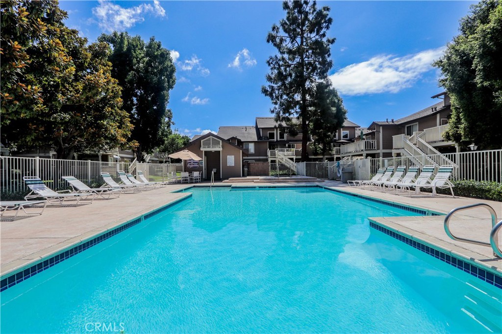 6962 Brightwood Lane 32