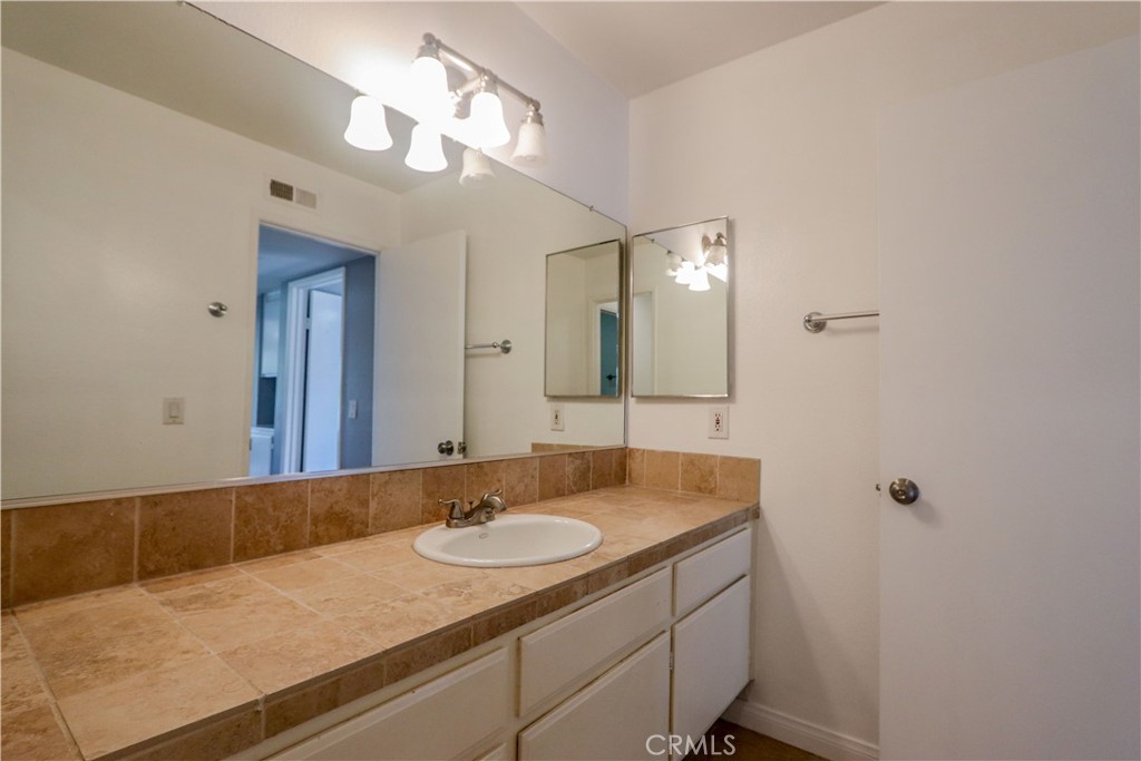 6962 Brightwood Lane 32