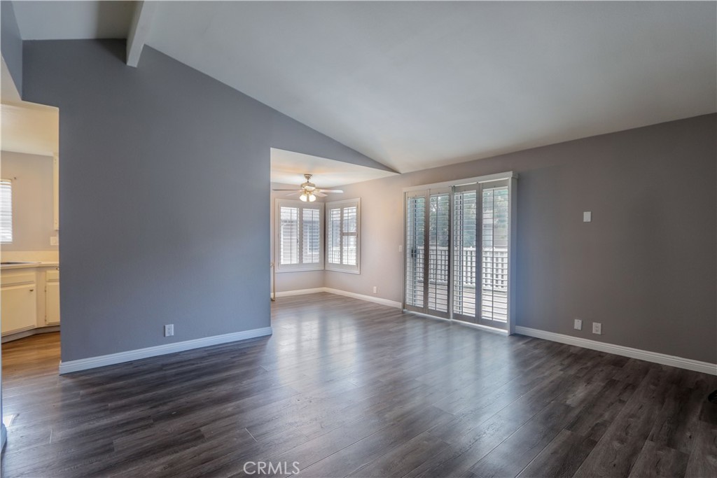 6962 Brightwood Lane 32