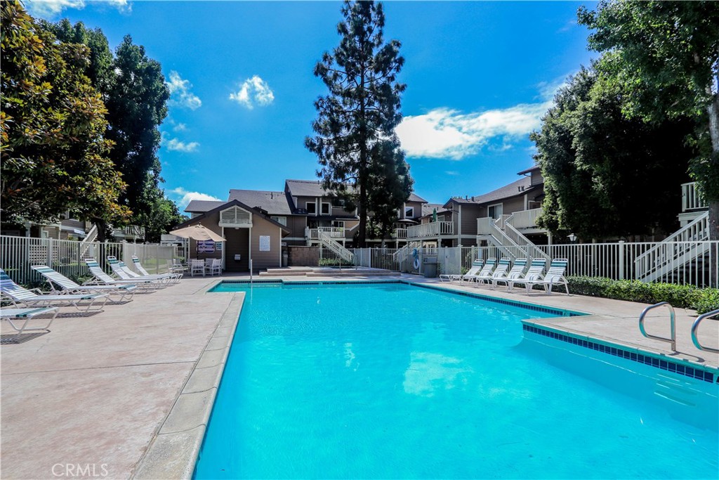 6962 Brightwood Lane 32