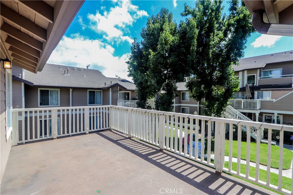 6962 Brightwood Lane 32