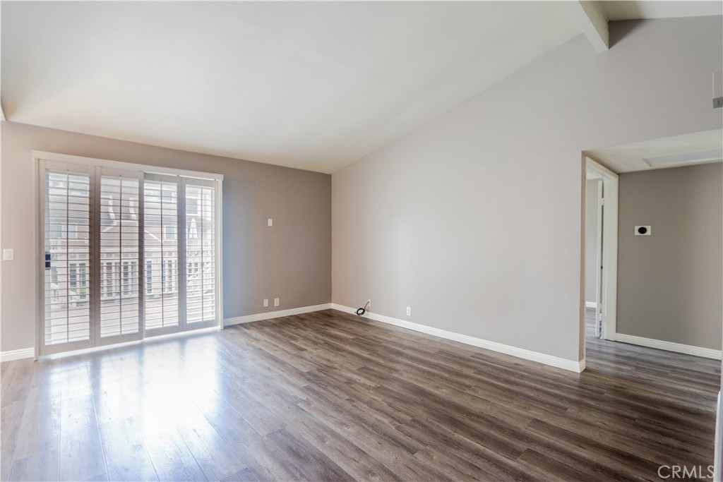 6962 Brightwood Lane 32