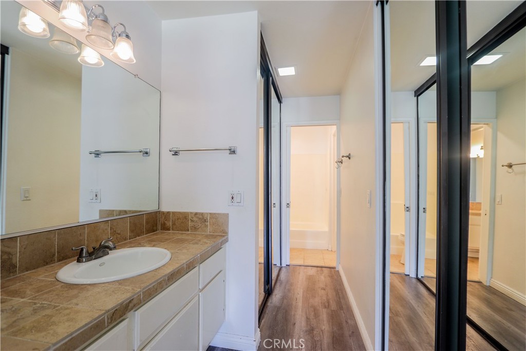 6962 Brightwood Lane 32