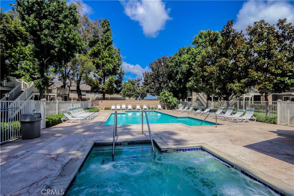 6962 Brightwood Lane 32