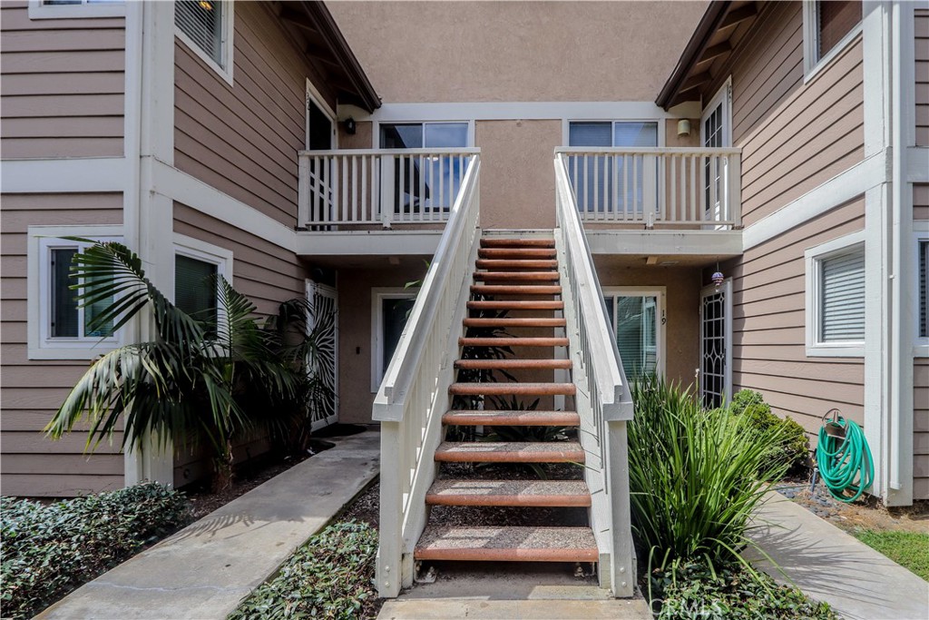 6962 Brightwood Lane 32