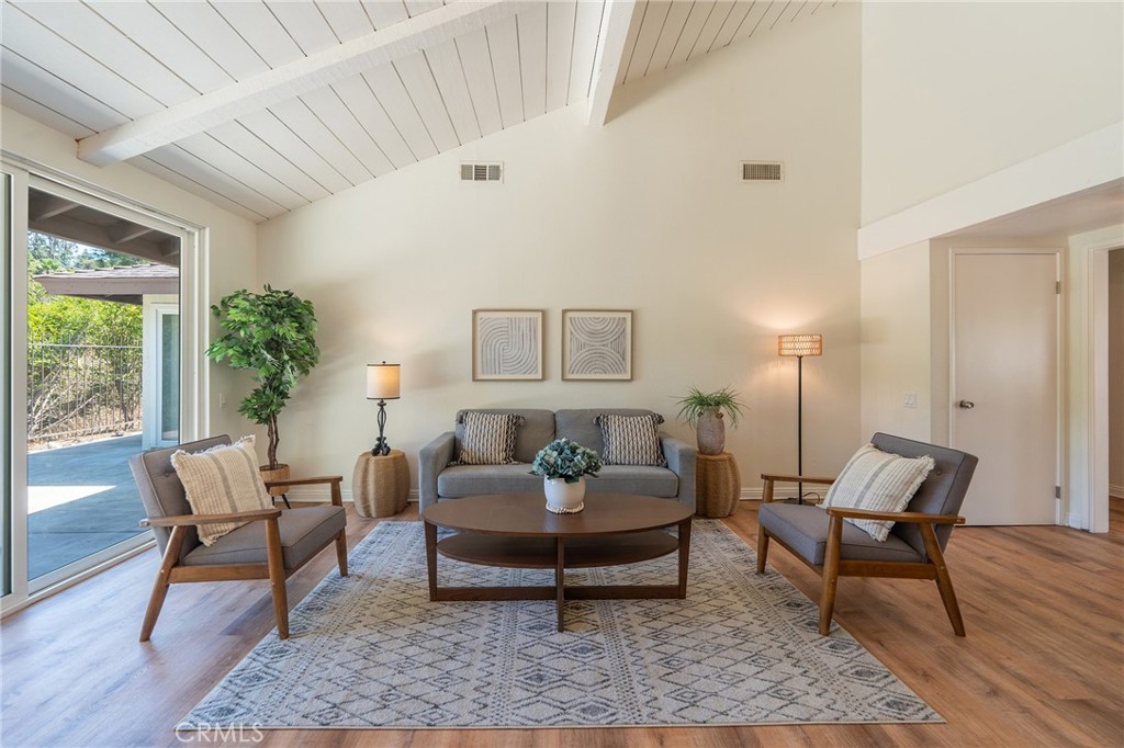 116 S Nohl Canyon Road