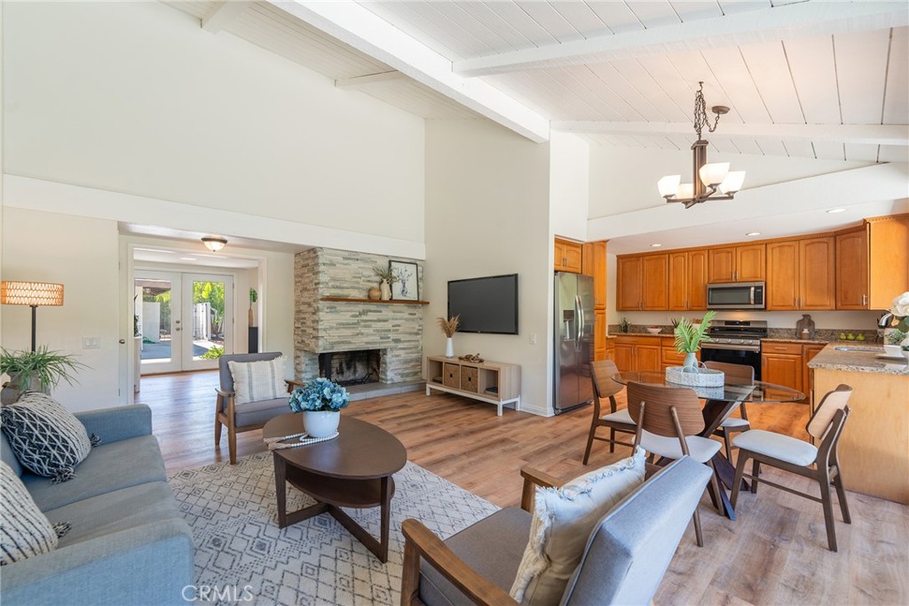 116 S Nohl Canyon Road