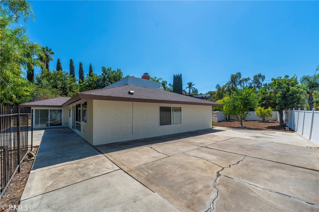 116 S Nohl Canyon Road