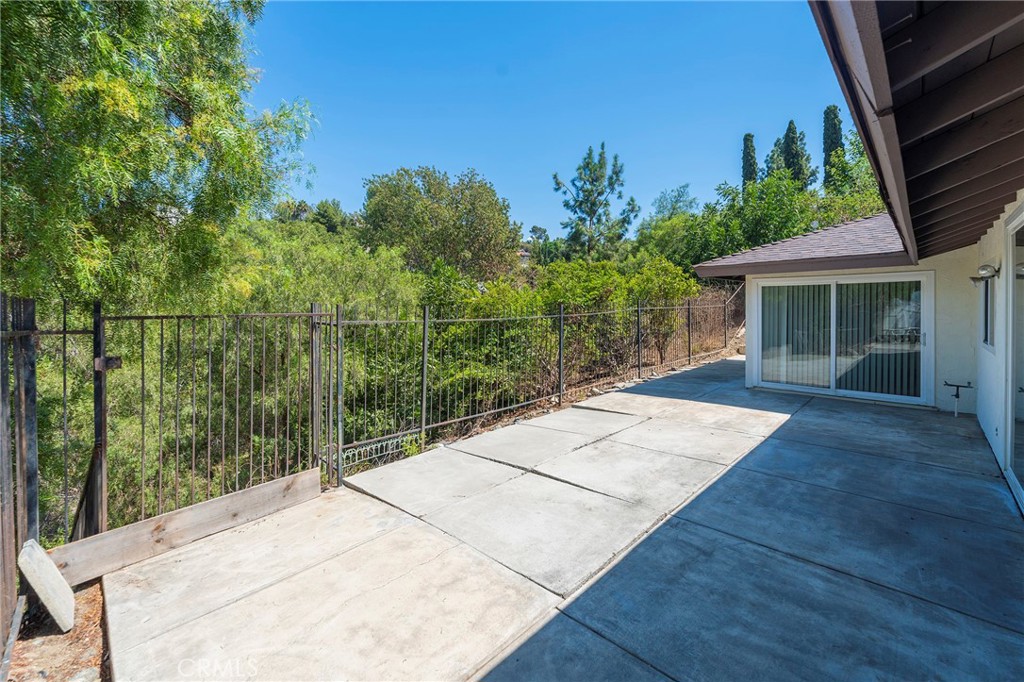 116 S Nohl Canyon Road