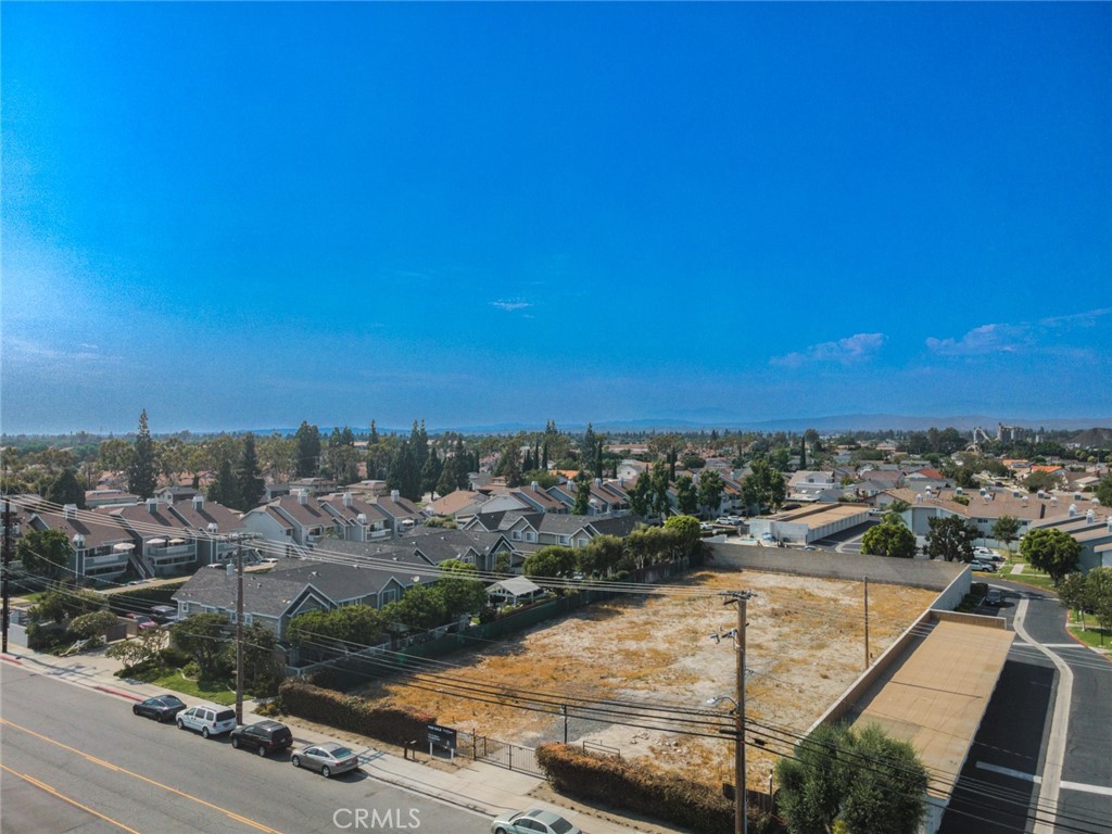 705 W Fletcher Avenue