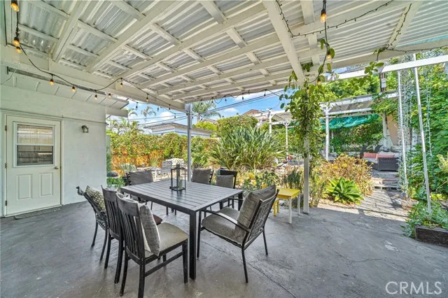 34538 Calle Naranja