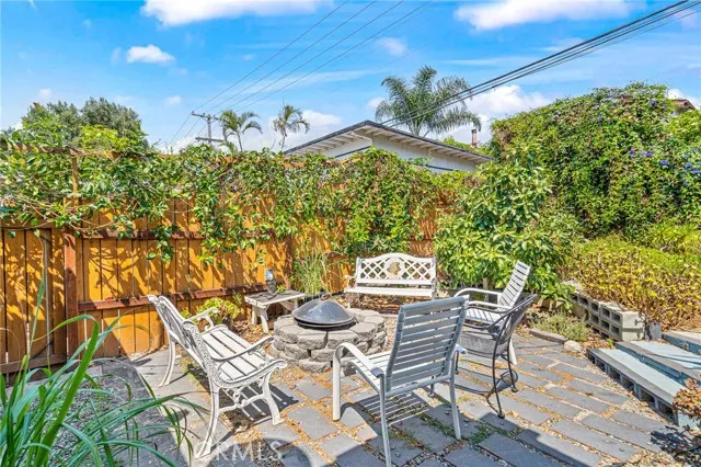 34538 Calle Naranja