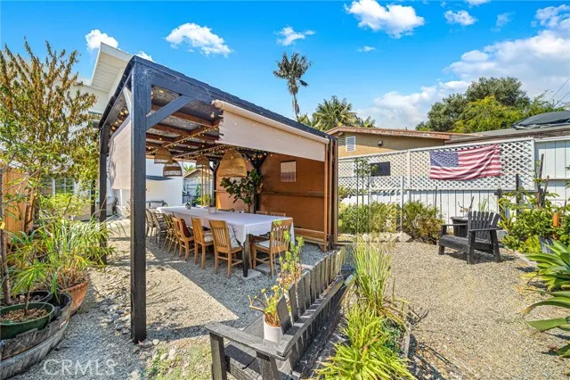 34538 Calle Naranja