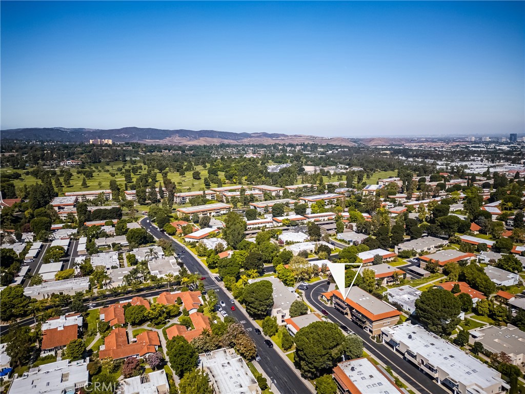 2193 Via Mariposa E O