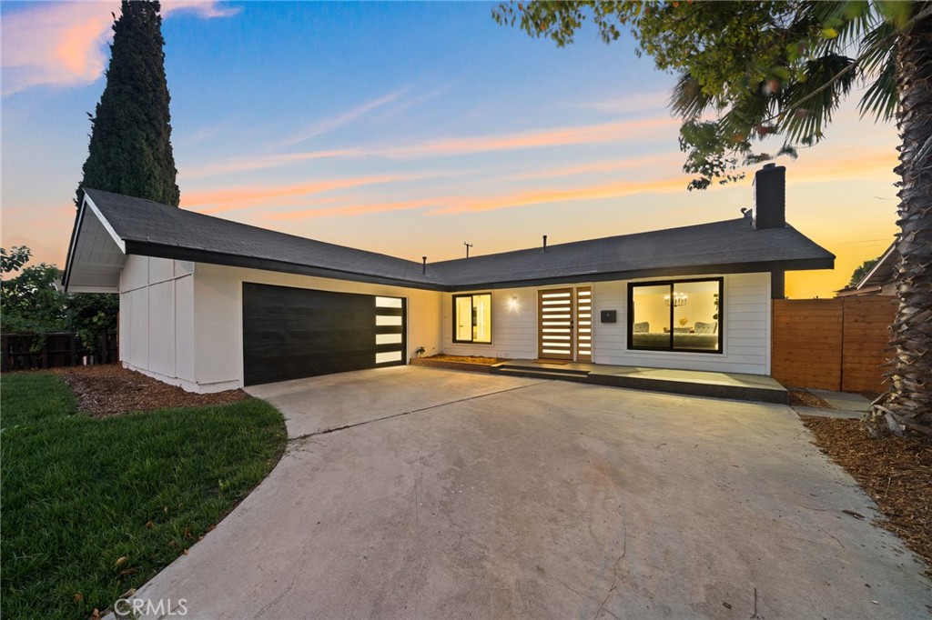 24101 Landisview Avenue