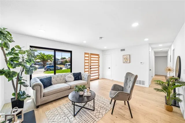 24101 Landisview Avenue