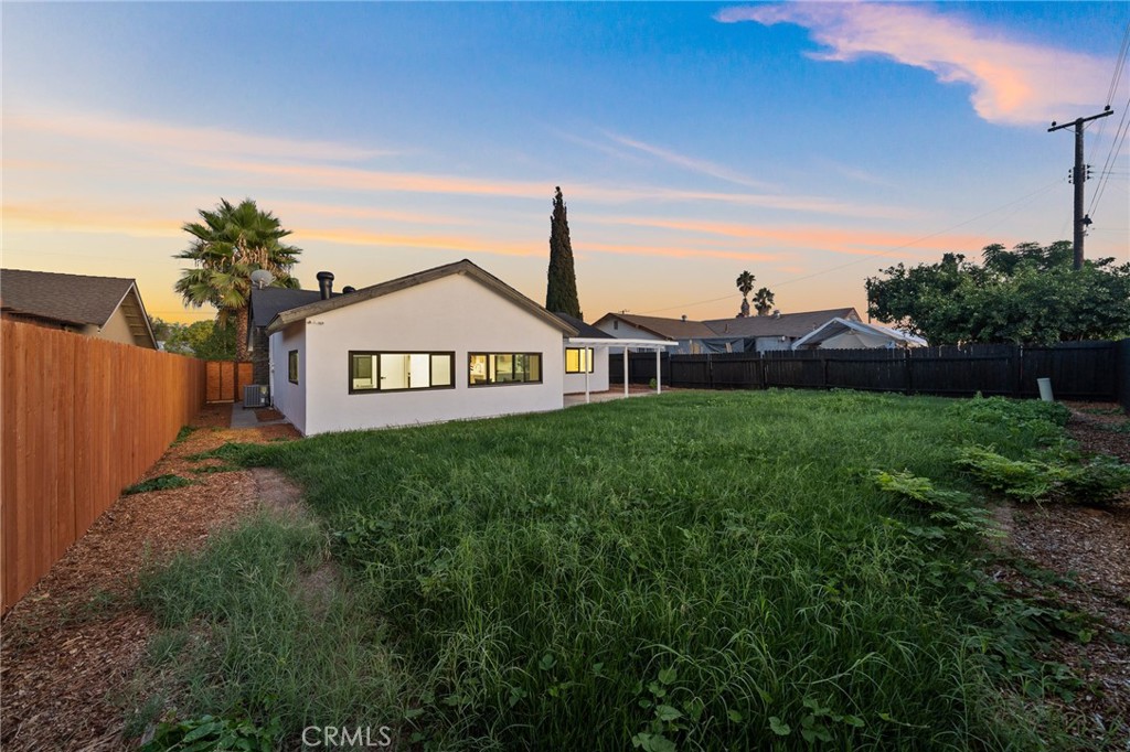 24101 Landisview Avenue