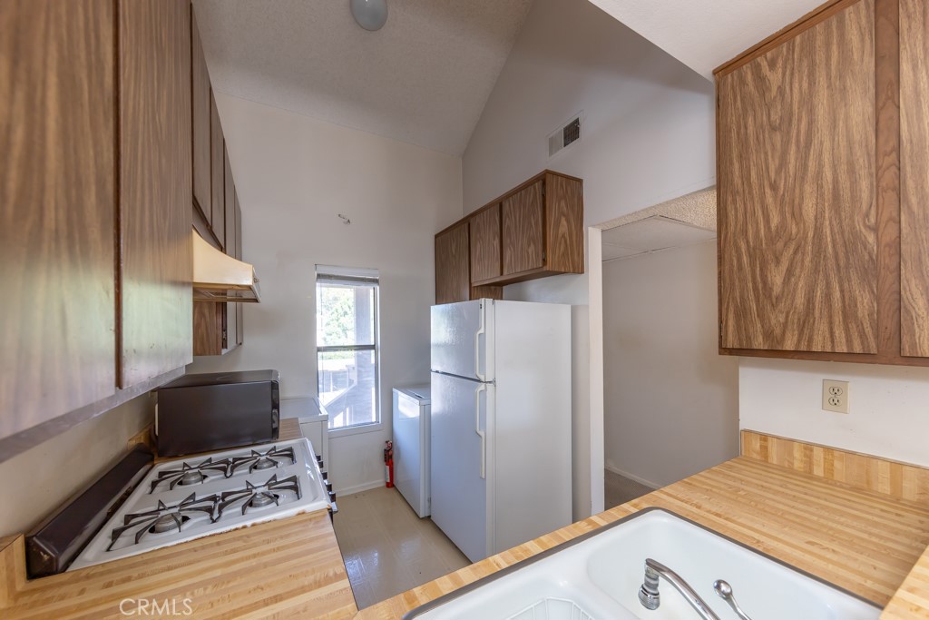 65 Orange Blossom 80