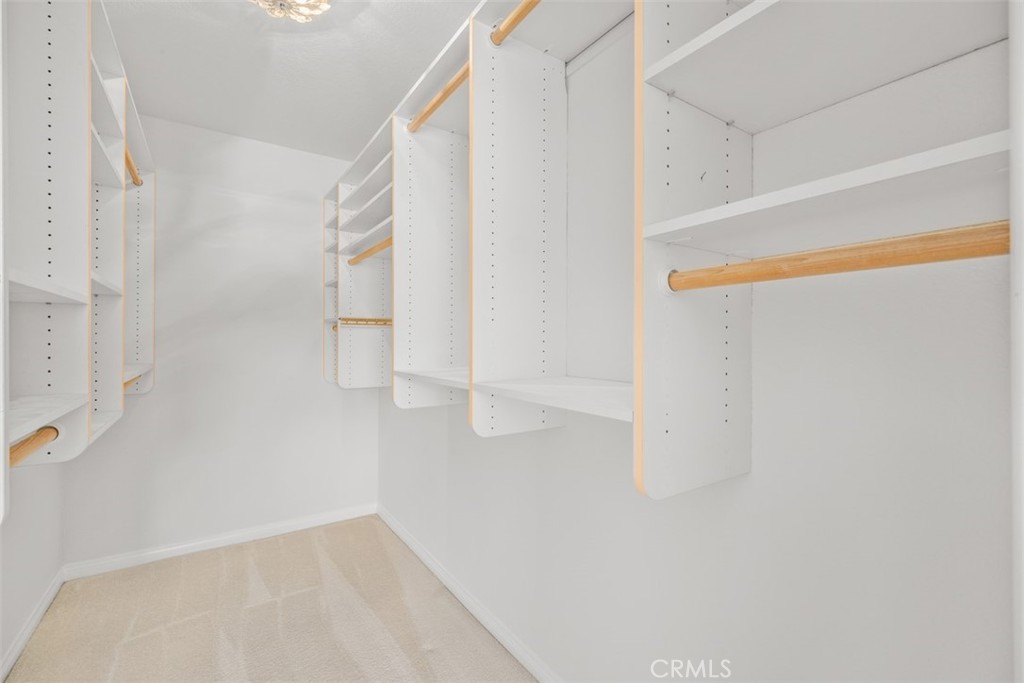 1072 W 15th Street 4