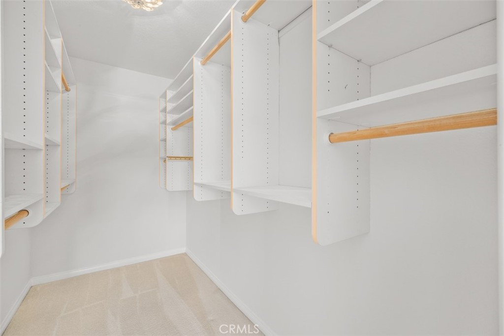 1072 W 15th Street 4