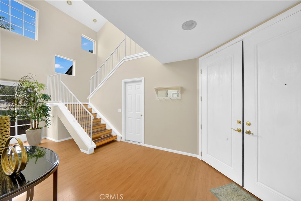 10830 Los Jardines E