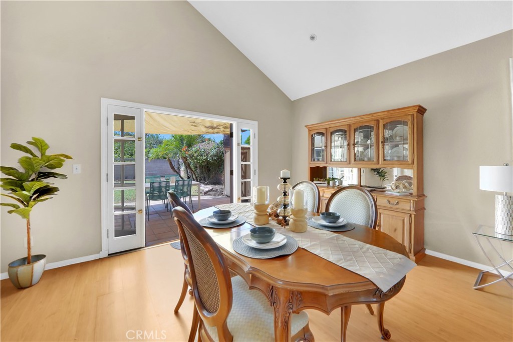 10830 Los Jardines E