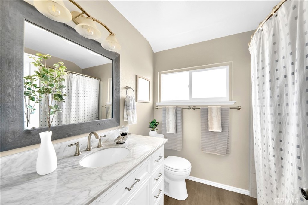 10830 Los Jardines E