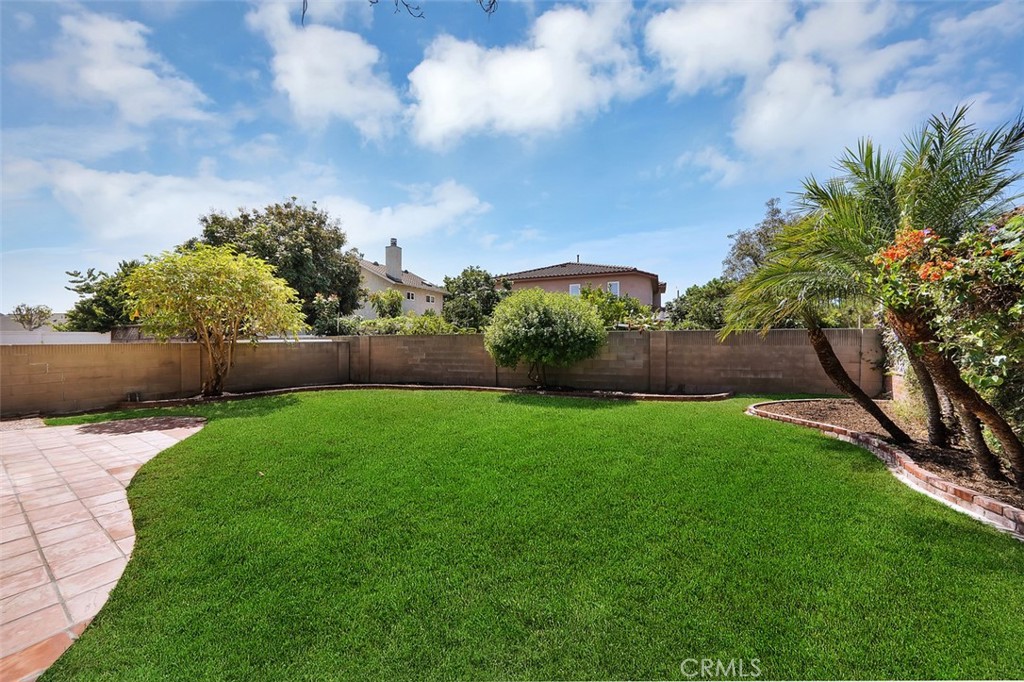 10830 Los Jardines E