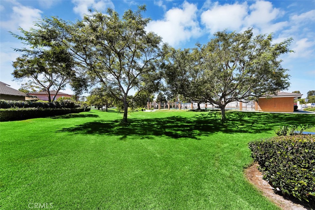 10830 Los Jardines E