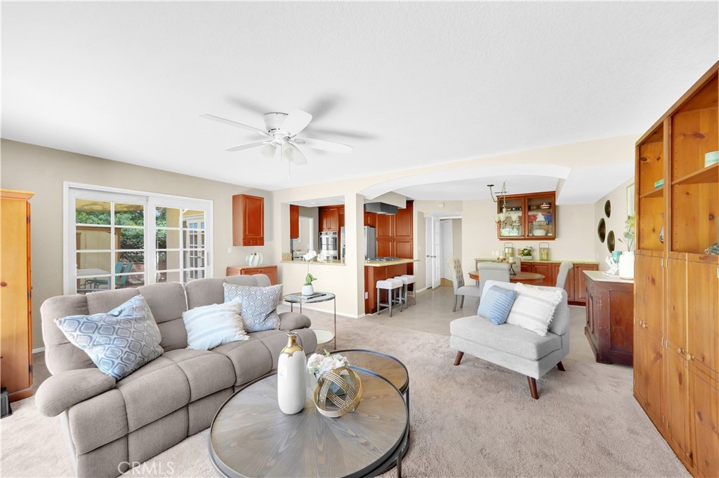 10830 Los Jardines E