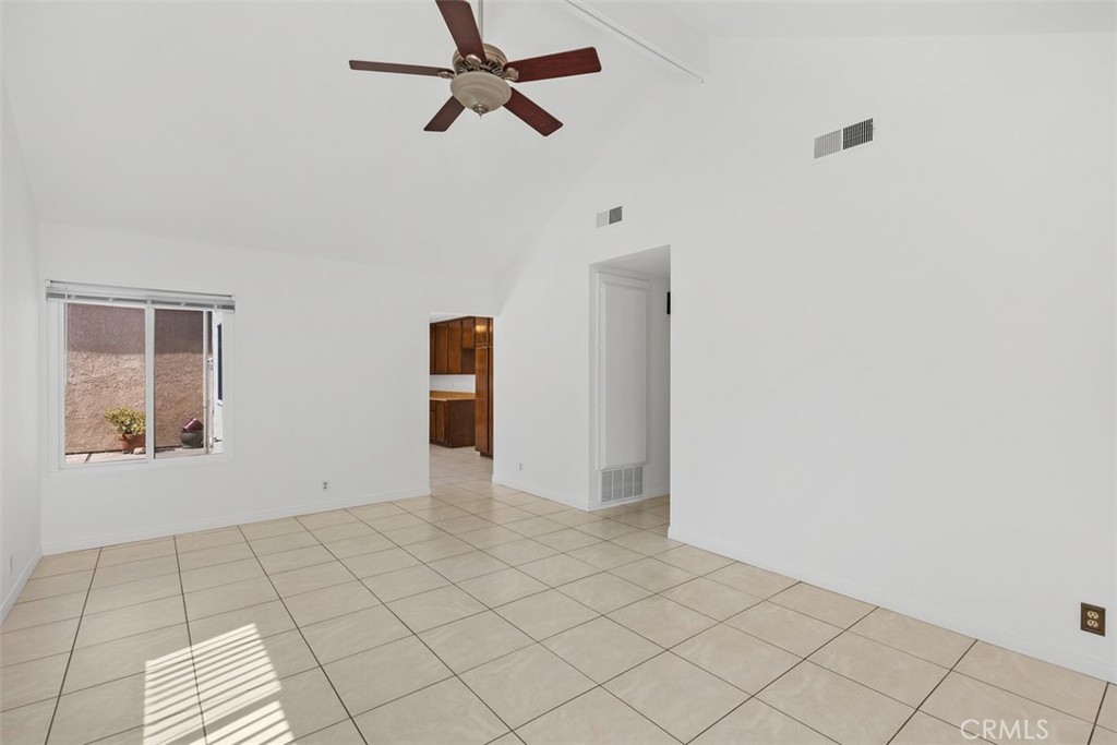 22926 Caminito Nicosia 43