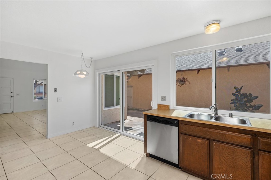 22926 Caminito Nicosia 43