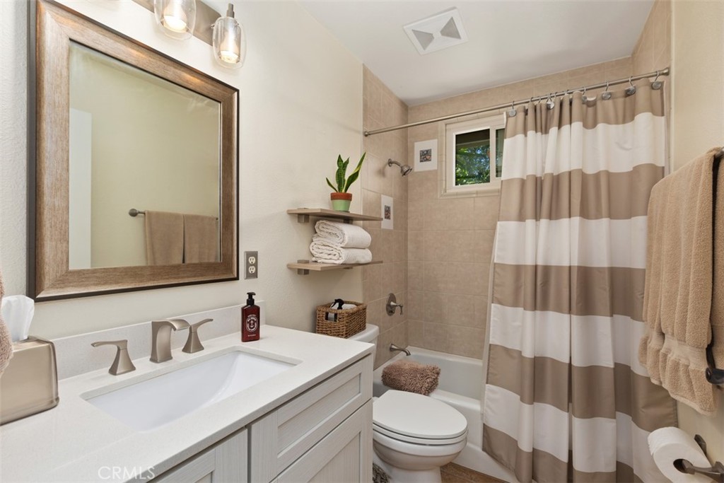 12131 Tunstall Street