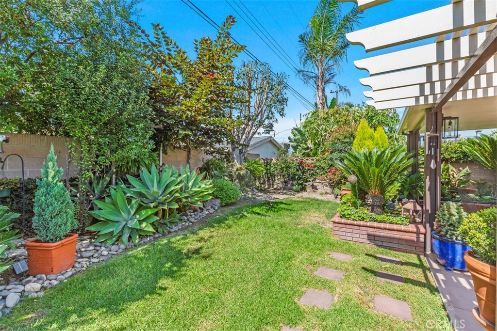 12131 Tunstall Street