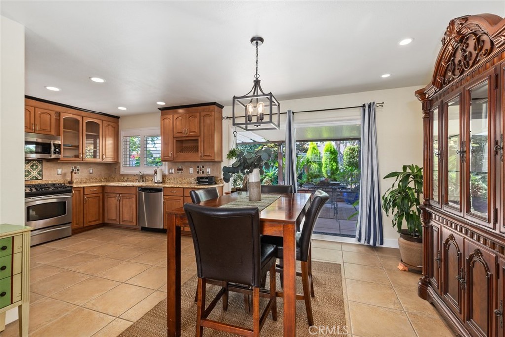 12131 Tunstall Street