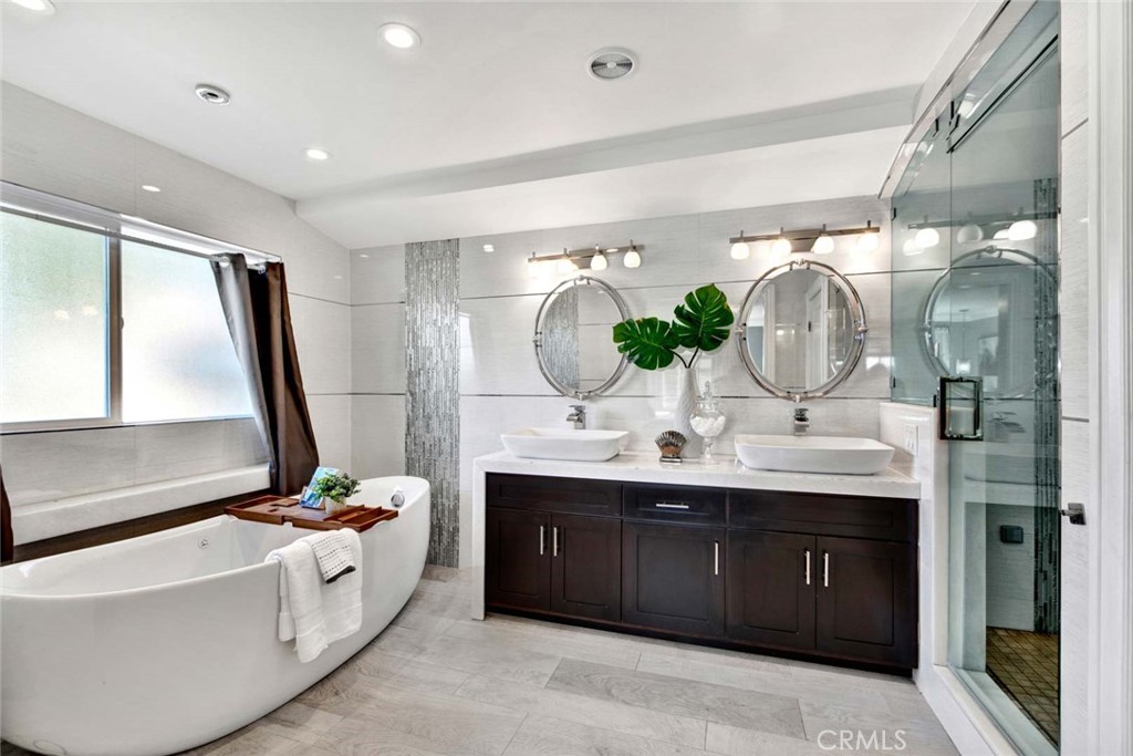 11582 Aquamarine Circle