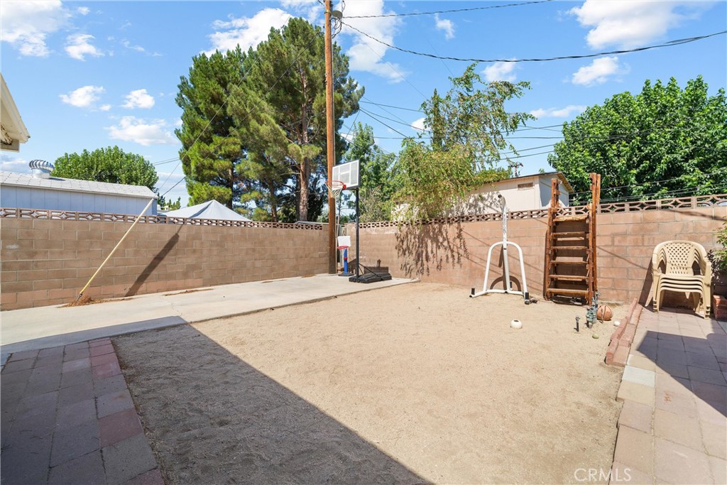 1601 W Kildare Street