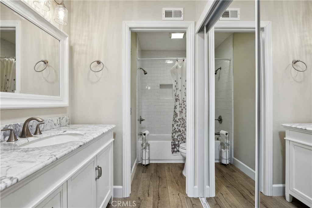 8566 Larkhall Circle 811D