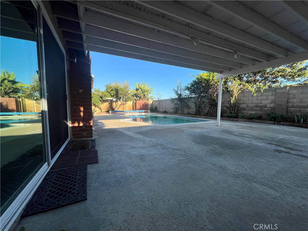 11052 Blue Allium Avenue