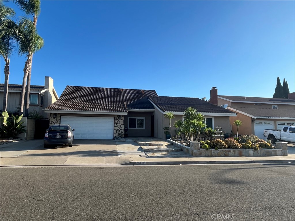 11052 Blue Allium Avenue