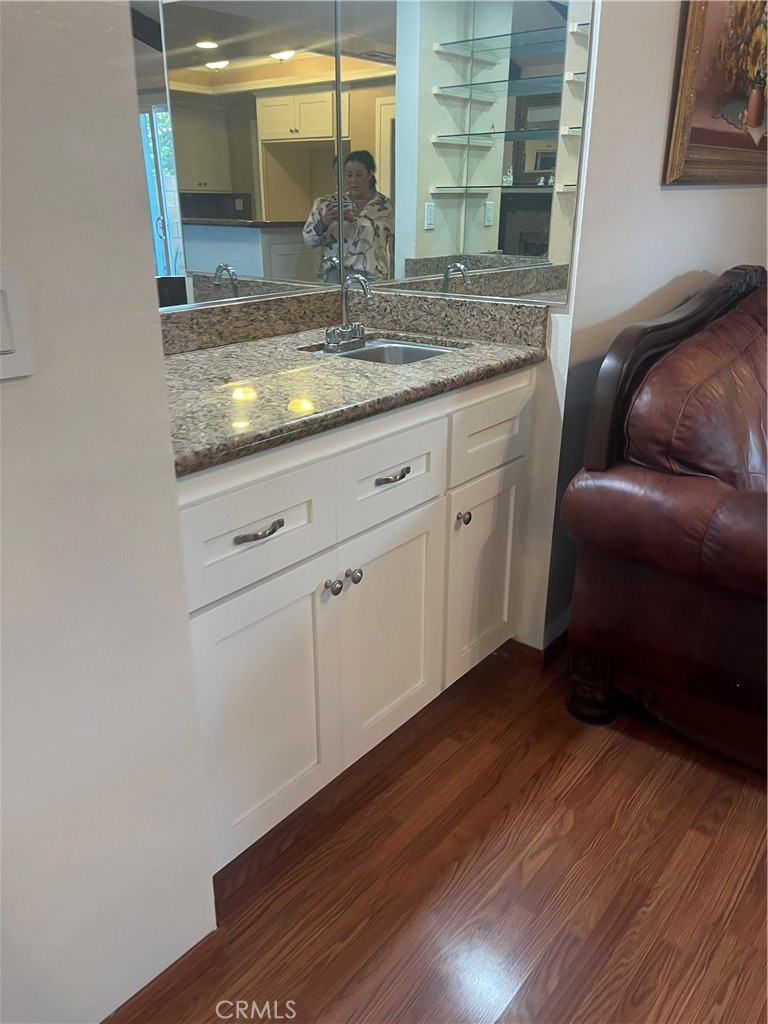 11052 Blue Allium Avenue