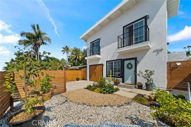 34538 Calle Naranja