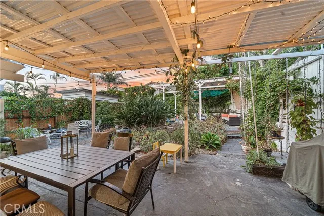 34538 Calle Naranja